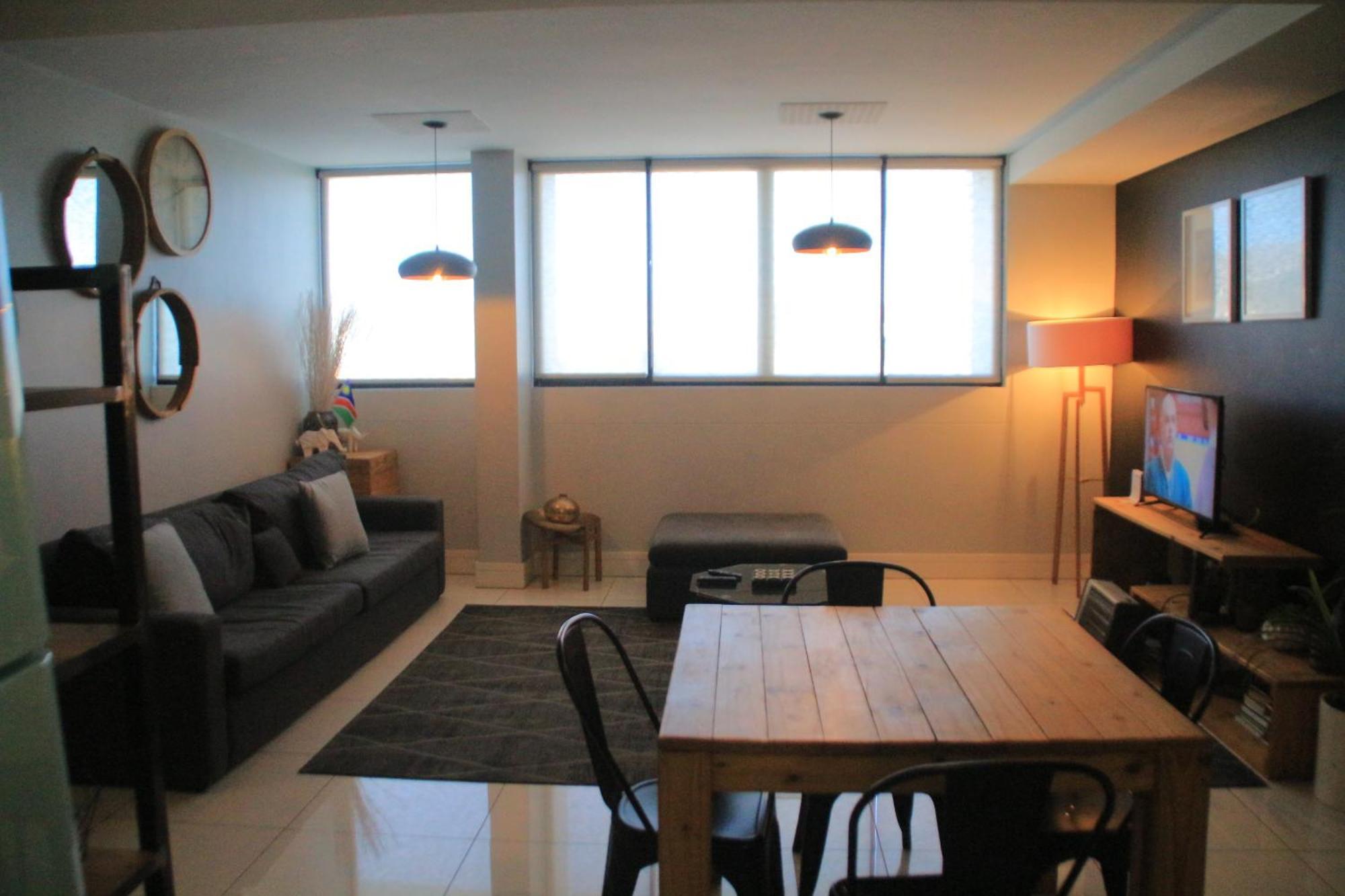 77 On Independence Apartments Windhoek Ngoại thất bức ảnh