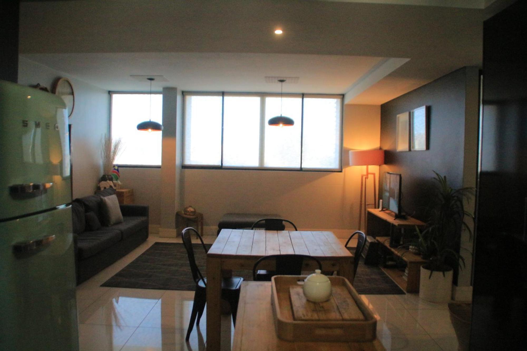 77 On Independence Apartments Windhoek Ngoại thất bức ảnh