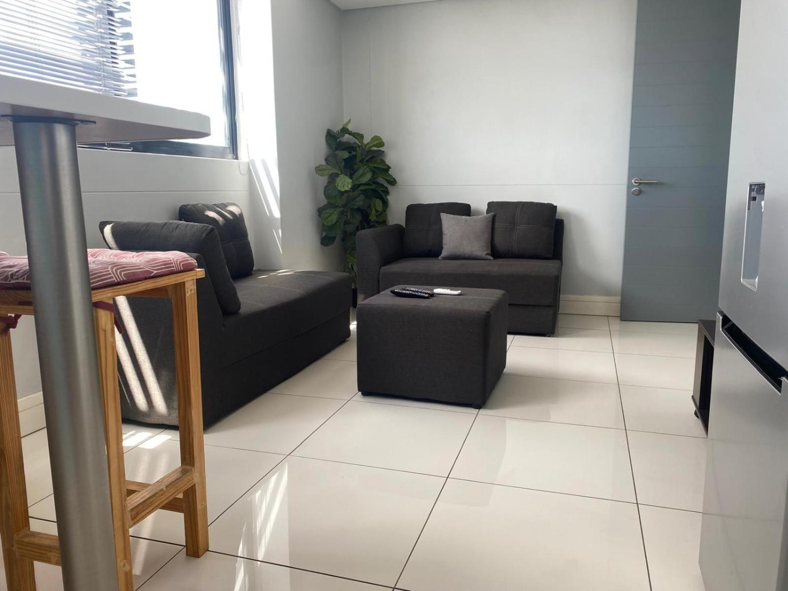77 On Independence Apartments Windhoek Ngoại thất bức ảnh